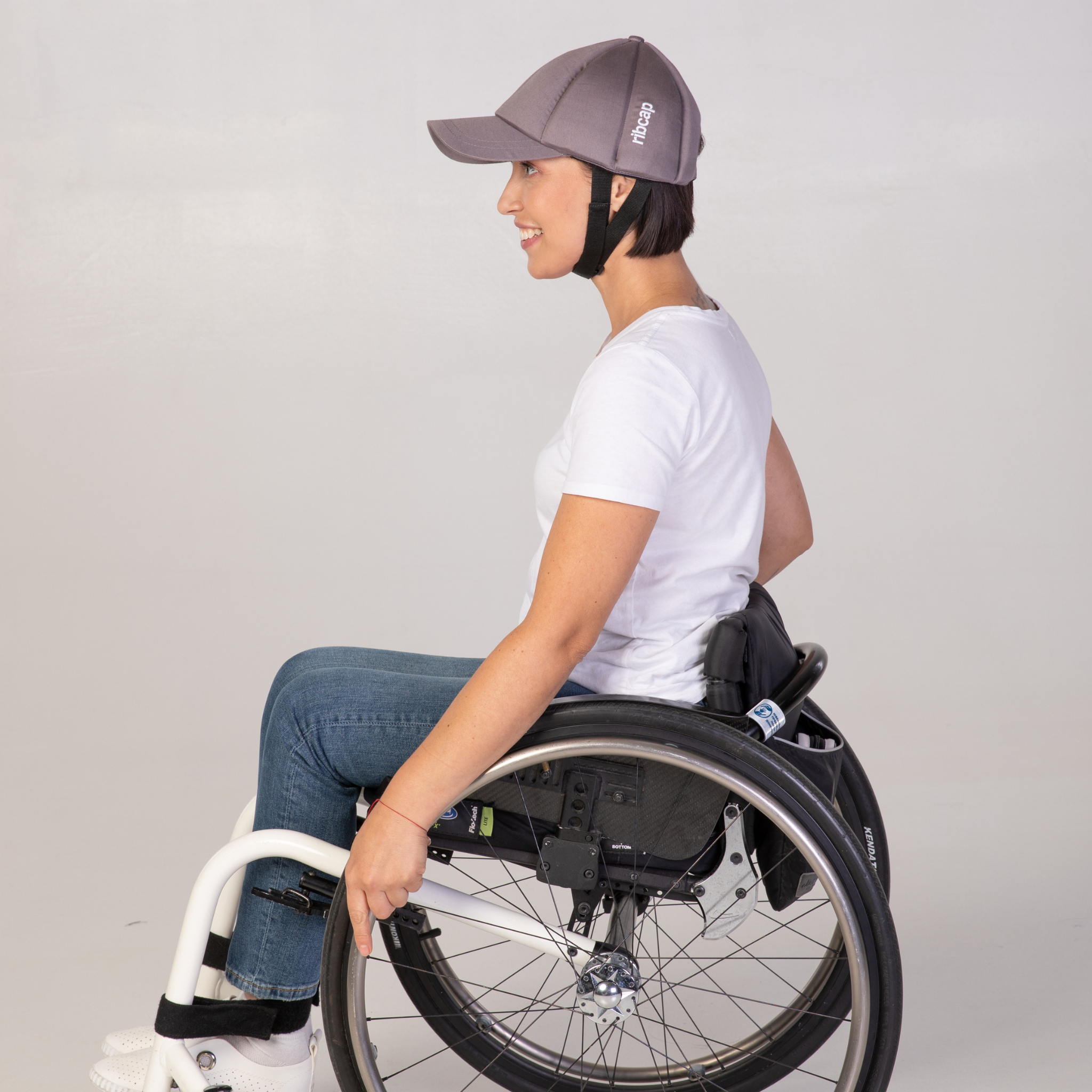 Load video: Ribcap Baseball Cap Platin