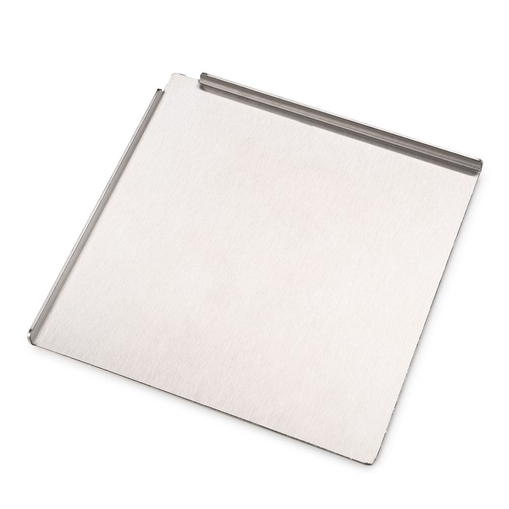 The Rika Sandwich Board (Large) is a metal baking sheet with a flat surface and two raised edges, featuring an ergonomic design. Shown against a white background.
